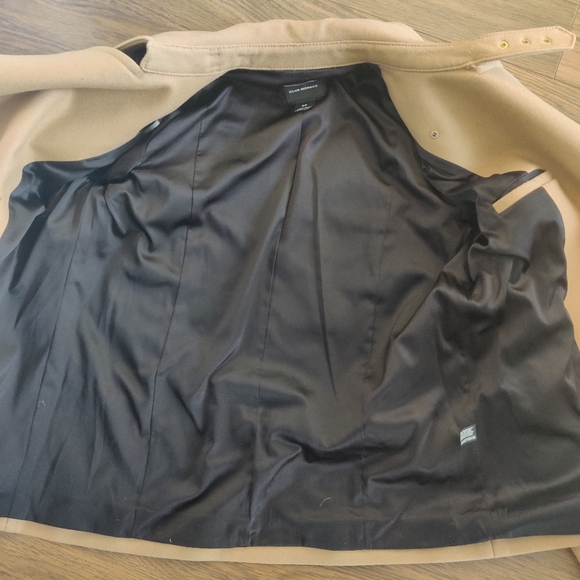 *Club Monaco Franci Tan Wool Pea Coat with Black Trim - Small - Picture 8 of 10